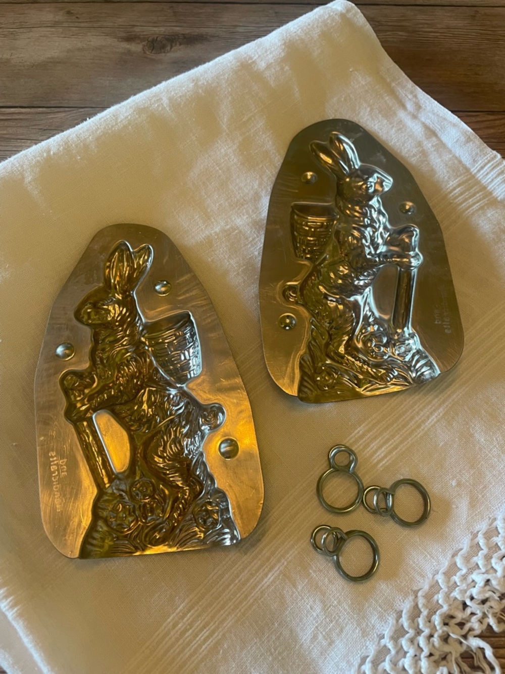 Antique Rabbit Metal Chocolate Mold ~ Holland - Picture 5 of 8